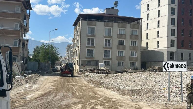 Hatay’da Trafiği Rahatlatacak Ay Sokak İçin Açılış Takvimi Açıklandı