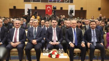 Bakan Kurum, Antalya’da ‘Ev Sahibi Türkiye Kura Çekim Töreni’nde Konuştu