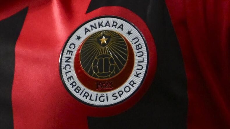 Gençlerbirliği, Ousmane Diabate ile Profesyonel Sözleşme İmzaladı