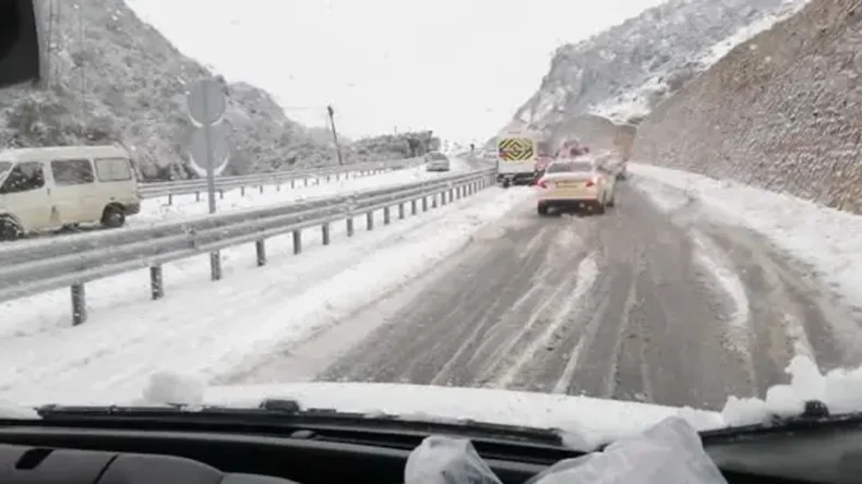Büyükşehirden Sert Uyarı: Hatay’ı Fırtına, Sağanak Ve Kar Bekliyor!