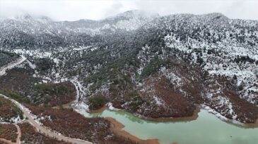 Isparta’daki Kış Manzaraları Havadan Görüntülendi