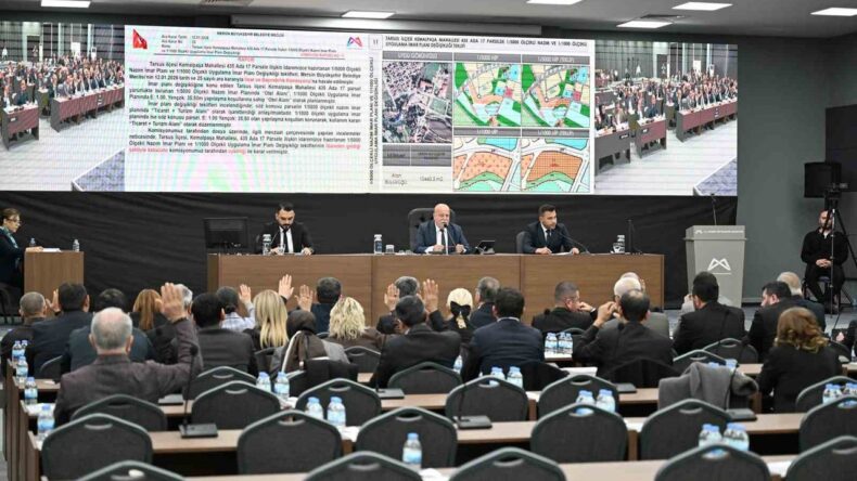 Mersin Büyükşehir Meclisi’nde 2,5 Milyar TL’lik Borçlanma Tartışıldı