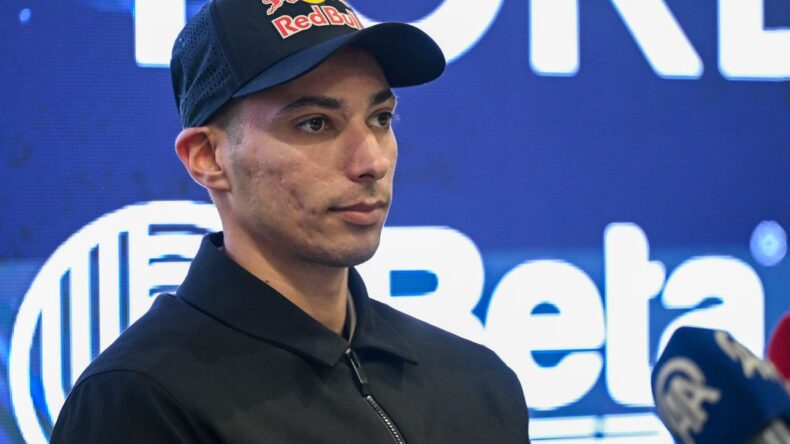 Toprak Razgatlıoğlu, Adana’da Sponsorluk Anlaşmasını Yeniledi