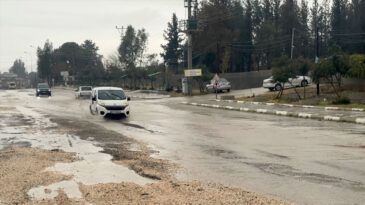 Osmaniye’de Sağanak Yağış Hayatı Olumsuz Etkiledi