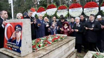 Şehit Emniyet Müdürü Ali Gaffar Okkan, Sakarya’da Mezarı Başında Anıldı