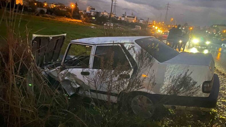 Serik’te İki Otomobilin Karıştığı Kazada 1 Kişi Yaralandı