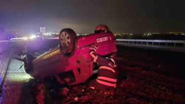 Ters Dönen Otomobilde İki Kişi Yaralandı