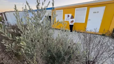 Hatay’da Tenekeden Yuvaya Duygusal Veda!