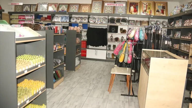 Cezaevinden Topluma Uzanan Üretim Köprüsü Kırıkhan’da Açıldı