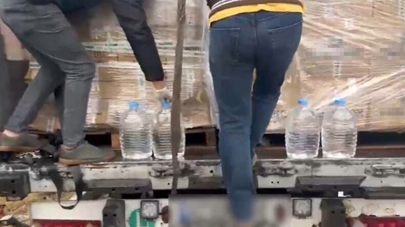 Adana’da 3 Bin Litre Sahte Alkol Ele Geçirildi