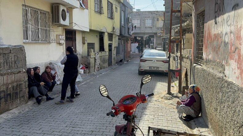 Adana’da Korkunç Olay: Eşini Bıçaklayarak Öldürdü