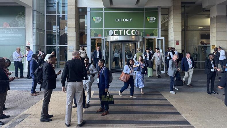 Cape Town’da Madencilik İndabası: Afrika Madencilik Sektörünün Kalbi