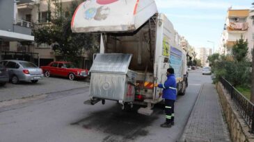 Akdeniz Belediyesinden Konteynerlere Kapsamlı Temizlik Çalışması