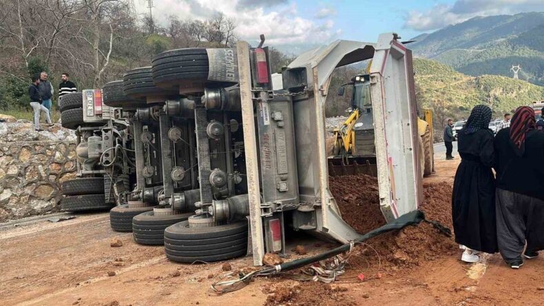 Alanya’da Feci Kaza: 1 Ölü, Tır Şoförü Tutuklandı
