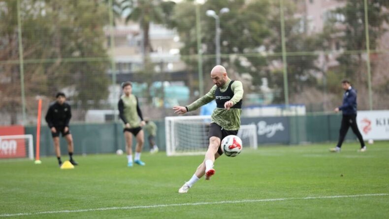 Alanyaspor, Beşiktaş Maçı Hazırlıklarına Başladı