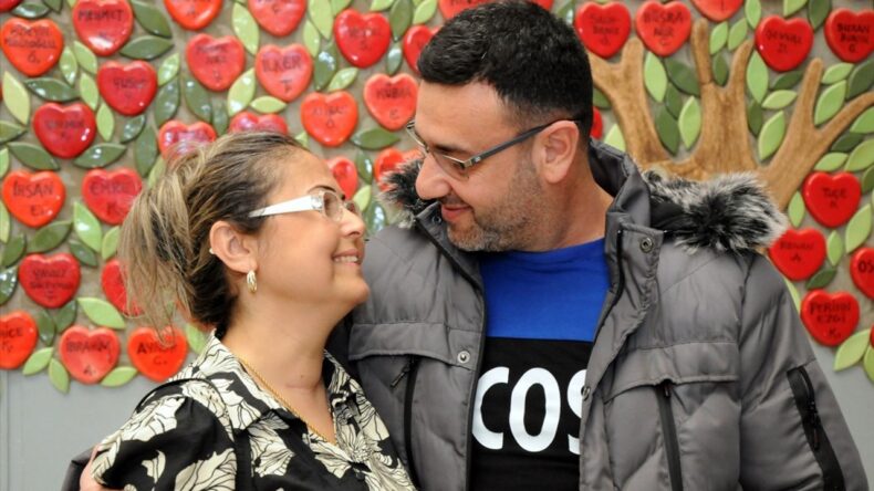 Antalya’da Diyaliz Hastası Kadın, 9 Yıllık Eşinin Böbreğiyle Hayata Tutundu