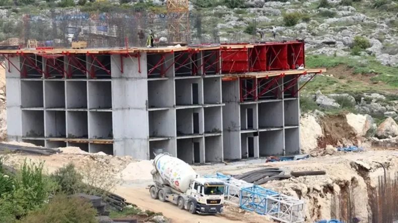 Hatay’da Depremzedeler İçin Yeni Umut: ‘Core Unit’ Konut Prototipi Tanıtılıyor