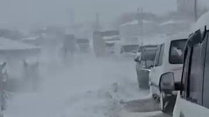 Elbistan-Darende Kara Yolu Ulaşıma Kapandı