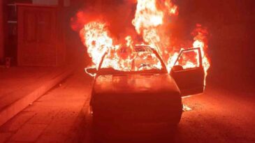 Emanet Aldığı Otomobil Yandı, Şok Geçirdi