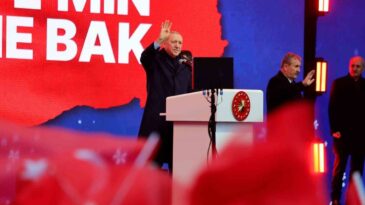 Erdoğan: ‘İktidarımızın ve ittifakımızın enkaz altında kalmasını bekleyenler büyük bir hayal kırıklığına uğradı’