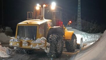 Göksun Kırsalında Kar Mesaisi Başladı