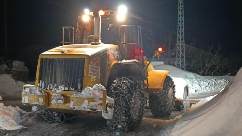 Göksun Kırsalında Kar Mesaisi Başladı