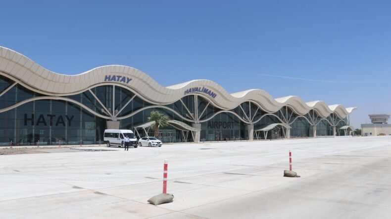 Hatay Havalimanı’nda Basına Engel Mi Var?