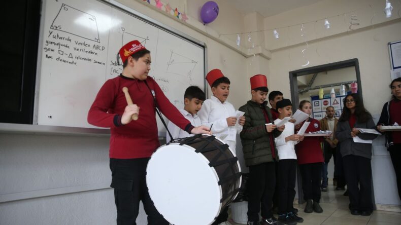 Hatay’da Okul Koridorları Ramazan İçin Süslendi