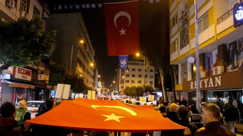 Hatay’da Ramazan Ayı Fener Alayıyla Karşılandı