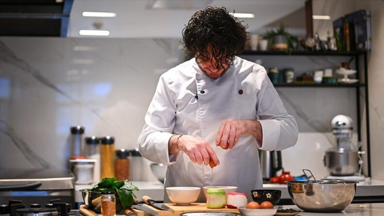 Japon Mutfağı İyi Niyet Elçisi İlk Türk Şef Gençlere Deneyim Aktarıyor