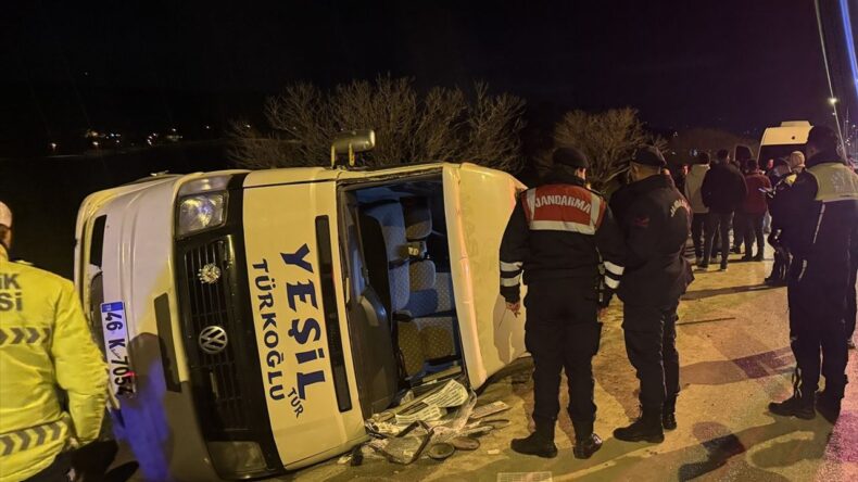 Kahramanmaraş’ta Minibüs Devrildi: 11 Yaralı