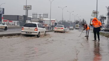 Kahramanmaraş’ta Sağanak Yağış Etkili Oluyor