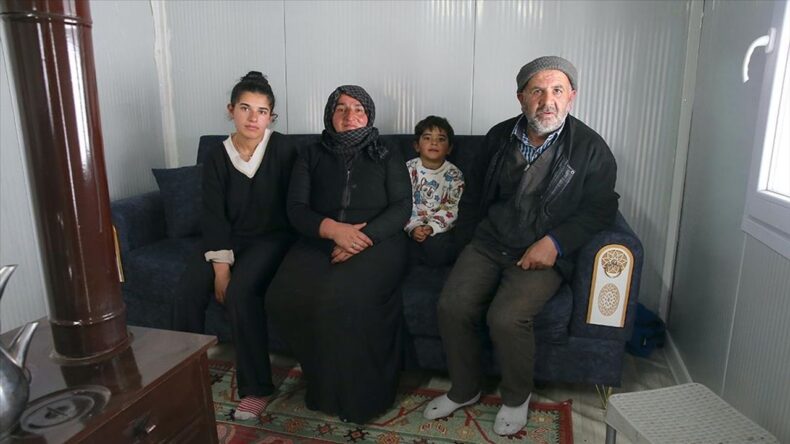 Kars’ta Üç Aileye Yeni Evler Sağlandı