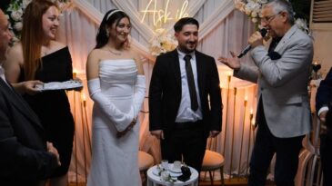 Kemer Belediyesi Kadınlar Lokali’nde İlk Nişan Merasimi Gerçekleşti