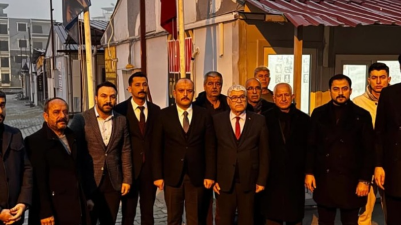 Kırıkhan Ülkü Ocakları’nda Bayrak Değişimi: Kemal Topçu Göreve Başladı