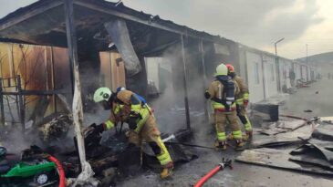 Konteynerde Çıkan Yangın Kontrol Altına Alındı