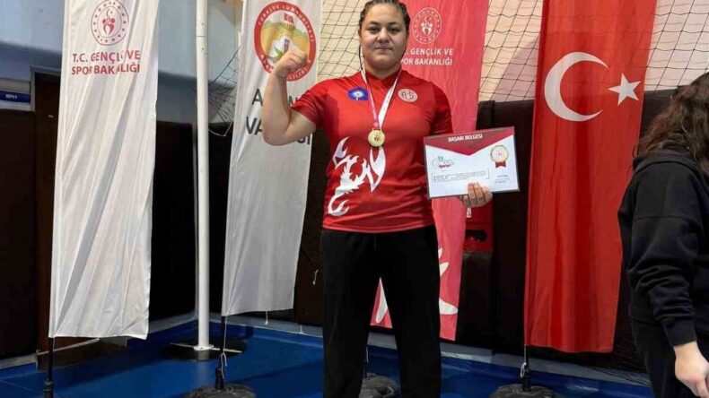 Korkutelili Öğrenci Türkiye Şampiyonu Oldu