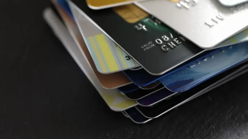 Kredi Kartı Kullanıcıları İçin Yeni Düzenleme Yarın Yürürlüğe Giriyor