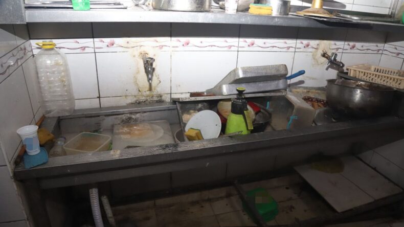 Mersin’de Hijyen Kurallarına Uymayan Fırına 6 Bin 400 Lira Ceza