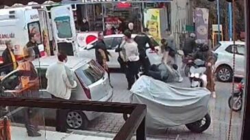 Mersin’de Bıçaklı Kavga: 1 Kişi Ağır Yaralandı