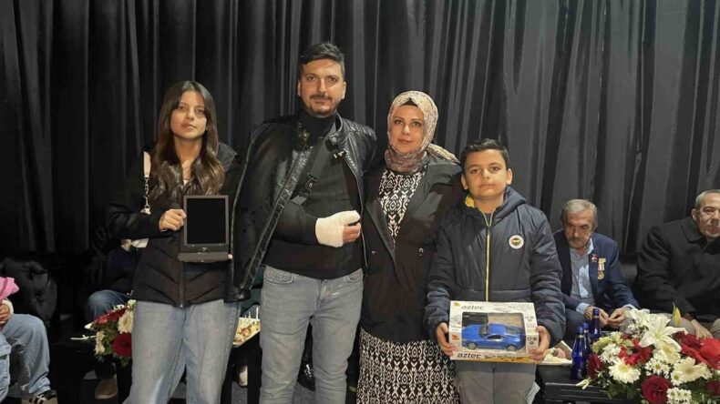 Osmaniyeli Depremzedeler Evlerine Kavuşmanın Mutluluğunu Yaşıyor