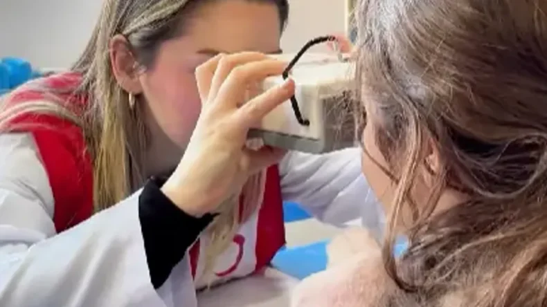 Depremin Yıl Dönümünde Hatay’da 700 Öğrenciye Göz Taraması Yapıldı