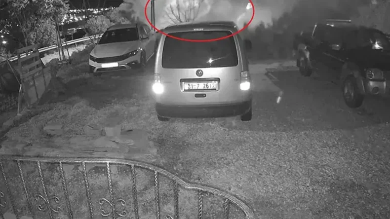 Samandağ’da Hafriyat Kamyonu Uçurumdan Yuvarlandı