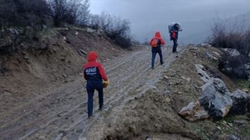 Siirt’te Şiddetli Yağış ve Fırtına: 20 Kişilik Aile Tahliye Edildi