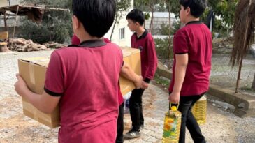 Tekmen Ortaokulu’nda Yardımlaşma Seferberliği