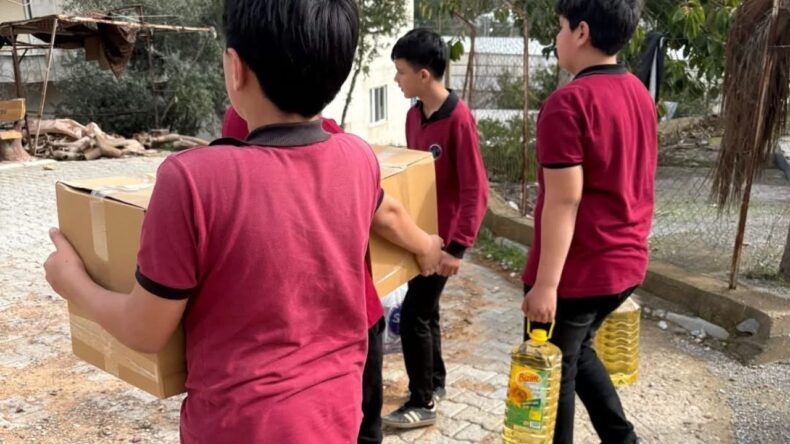 Tekmen Ortaokulu’nda Yardımlaşma Seferberliği