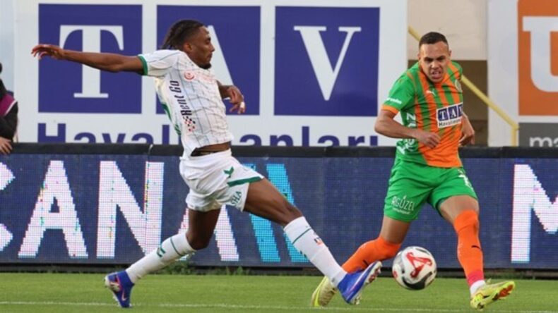 Trendyol Süper Lig: Alanyaspor, Konyaspor’u 2-1 Mağlup Etti
