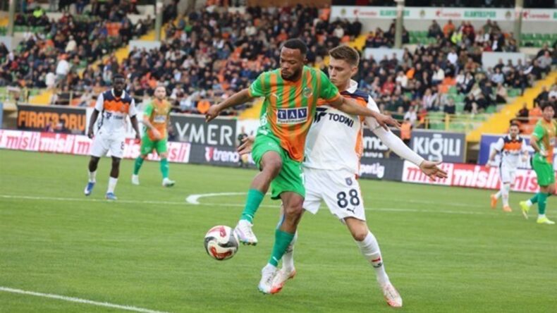 Trendyol Süper Lig: Corendon Alanyaspor 1 – RAMS Başakşehir 2