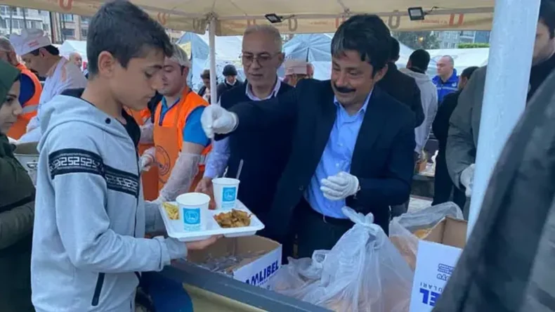 Vali Demiryürek: ‘Kalbim Hep Sizinle’