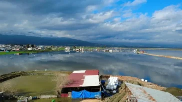 Hatay’da Mahalleler Sular Altında Kaldı